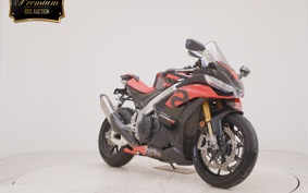 APRILIA RSV4 1100ファクトリ 2023