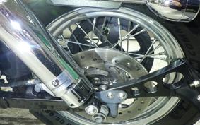 HARLEY XL1200V 2013