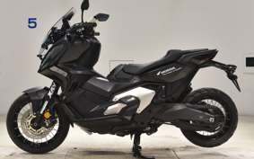 HONDA X-ADV 750 RH10