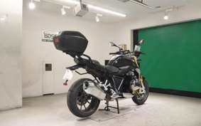 BMW R1250R 2023