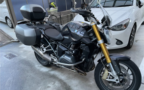 BMW R1200R LC 2015 0A04