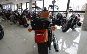 HARLEY XL883L 2015 CR2
