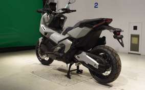 HONDA X-ADV 750 2025 RH21