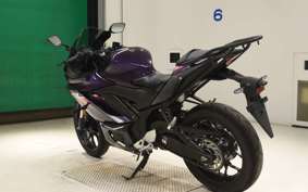 YAMAHA YZF R-3 2024 RH21J
