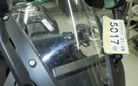 HONDA CB650R E-Clutch 2025 RH17