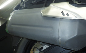 SUZUKI DL650 ( V-Strom 650 ) XTA 2019 C733A