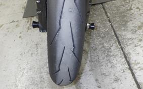 YAMAHA YZF-R6 2019