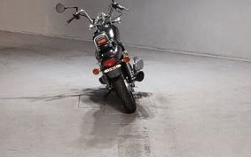 YAMAHA ENSAI MANY -125 ..
