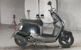 YAMAHA CUXI 100 C1DW