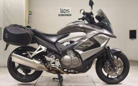 HONDA VFR800X 2013