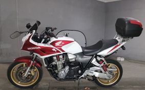 HONDA CB1300SF BOLDOR SC54