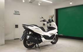 HONDA PCX125 2004 JK05