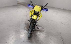 SUZUKI DJEBEL200 SH42A