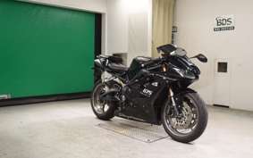 TRIUMPH DAYTONA 675 2009
