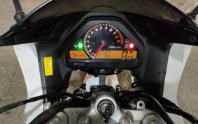 HONDA VTR 250 F MC33