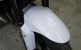 KAWASAKI Z800 2013