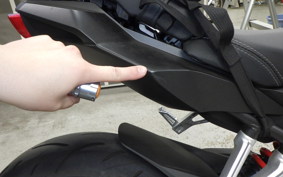 HONDA CB650R 2023 RH03