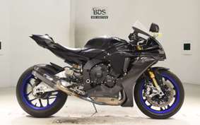 YAMAHA YZF-R1 M 2020 RN65J