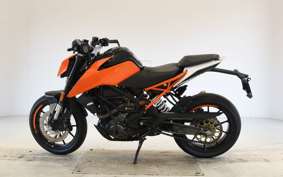 KTM 250 DUKE 2025