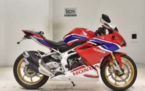 HONDA CBR250RR A MC51