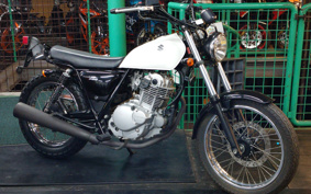 SUZUKI GLASS TRACKER BIG BOY NJ4BA