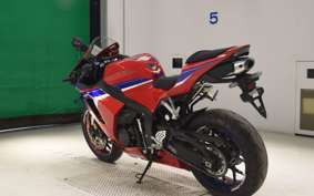 HONDA CBR600RR 2024 PC40