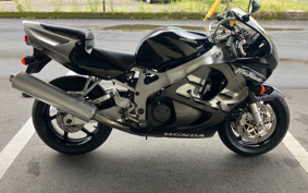 HONDA CBR900RR FIRE BLADE 1999 SC33