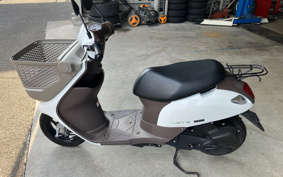 SUZUKI  LETS  BASKET  CA4AA