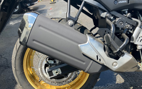 SUZUKI DL650 ( V-Strom 650 ) C733M