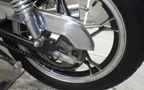 SUZUKI GN125 H 2003