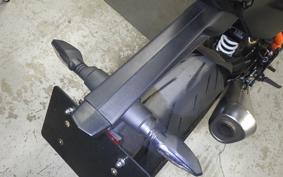 KTM 1290 SUPER DUKE R 2021