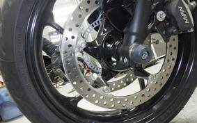 TRIUMPH TRIDENT 660 2025