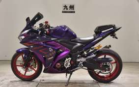 YAMAHA YZF-R25 2018 RG10J