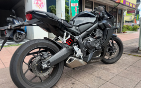 HONDA CBR650R 2023 RH03