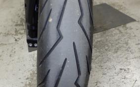 TRIUMPH STREET TRIPLE S 2021