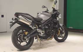 TRIUMPH STREET TRIPLE R 2011