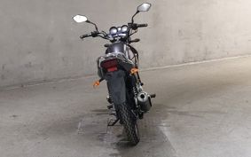 YAMAHA YBR125 RE05
