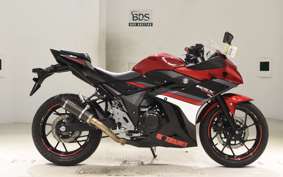 SUZUKI GSX250R 2009