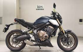 HONDA CB650R 2021 RH03