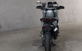 HONDA X-ADV 750 RH10