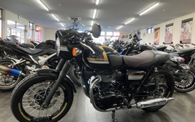 KAWASAKI W800 CAFE 2022
