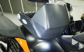 KTM 990 SUPERMOTO T 2009