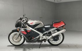 HONDA VFR400R NC30