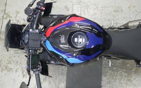 BMW M1000R 2023