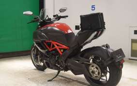 DUCATI DIAVEL Carbon 2012