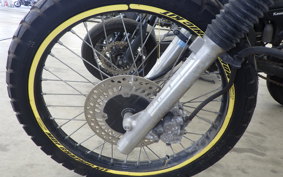 HONDA XR230 MD36