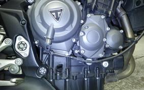 TRIUMPH STREET TRIPLE S 2018