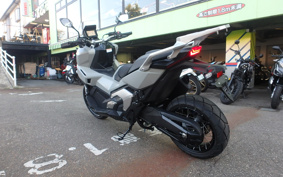 HONDA X-ADV 750 2026 RH21