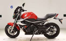 YAMAHA XJ6 N 2011