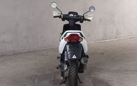 YAMAHA BW`S 100 ..